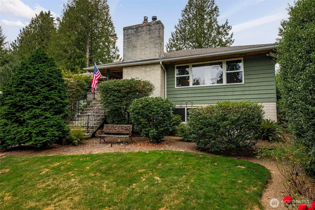 Everett, WA 98203,8020 W Glen DR