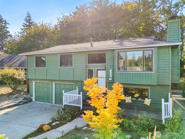 1205 S 236th PL, Des Moines, WA 98198