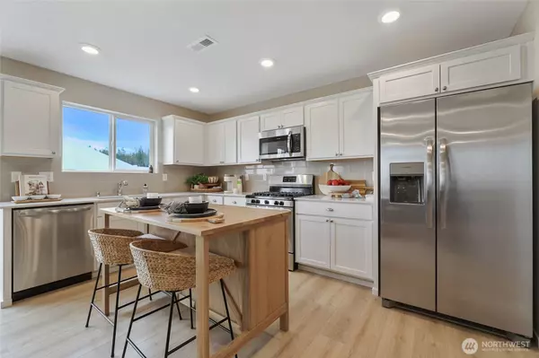 Graham, WA 98338,19553 141st Avenue Ct E