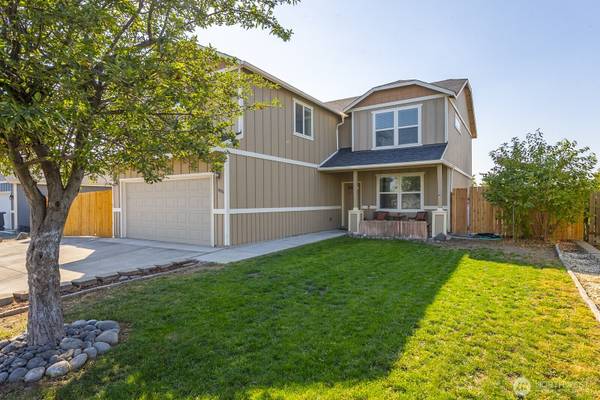 606 N Florida DR, Moses Lake, WA 98837