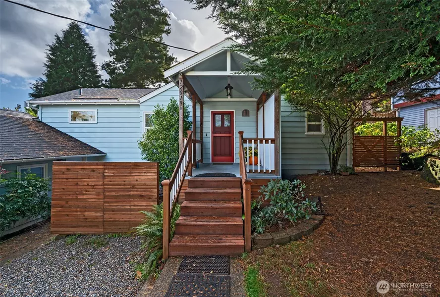 12019 B 25th AVE NE, Seattle, WA 98125