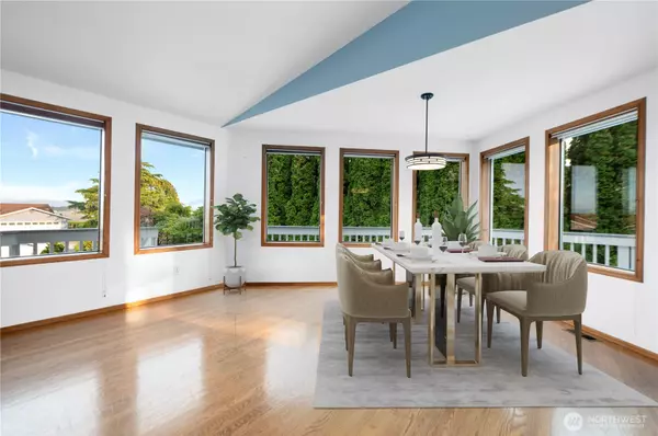 Blaine, WA 98230,8061 Niska RD