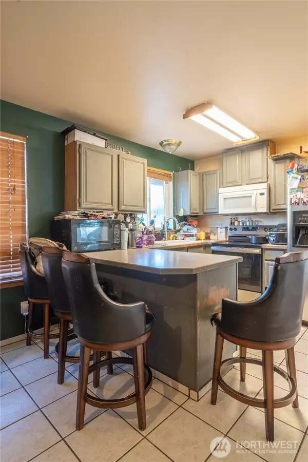 Moses Lake, WA 98837,1221 S Lakeland DR