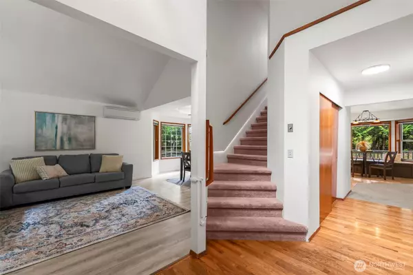 Bremerton, WA 98312,6537 Seabeck HWY