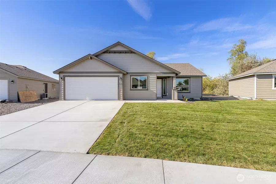 314 N Sandy LOOP, Moses Lake, WA 98837