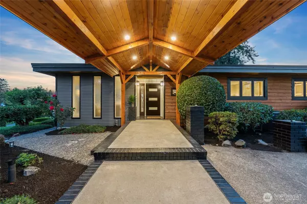 2804 179th Ave E, Lake Tapps, WA 98391