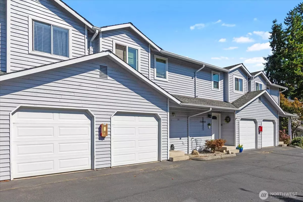 Edmonds, WA 98026,21225 76th AVE W #A4
