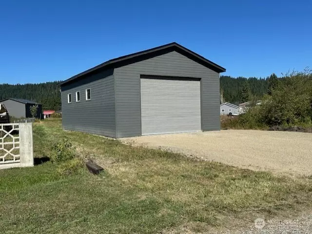 Cle Elum, WA 98922,521 Three Lakes RD