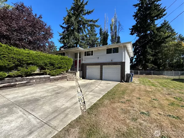 Federal Way, WA 98001,32216 39th AVE S