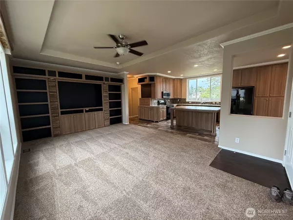 Federal Way, WA 98003,2204 S 312 ST