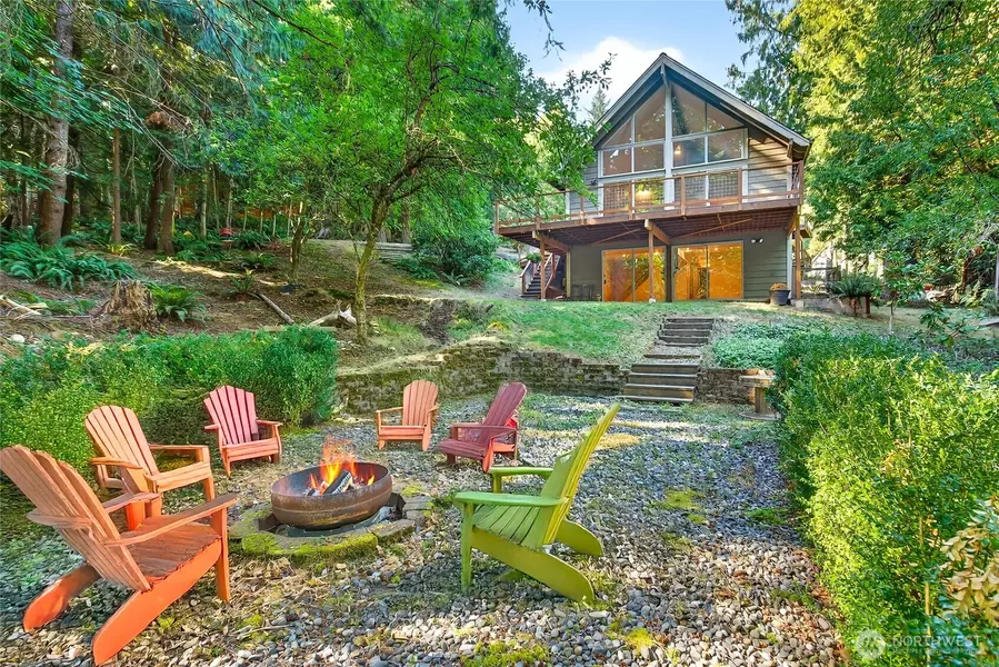 196 Sudden Valley DR, Bellingham, WA 98229