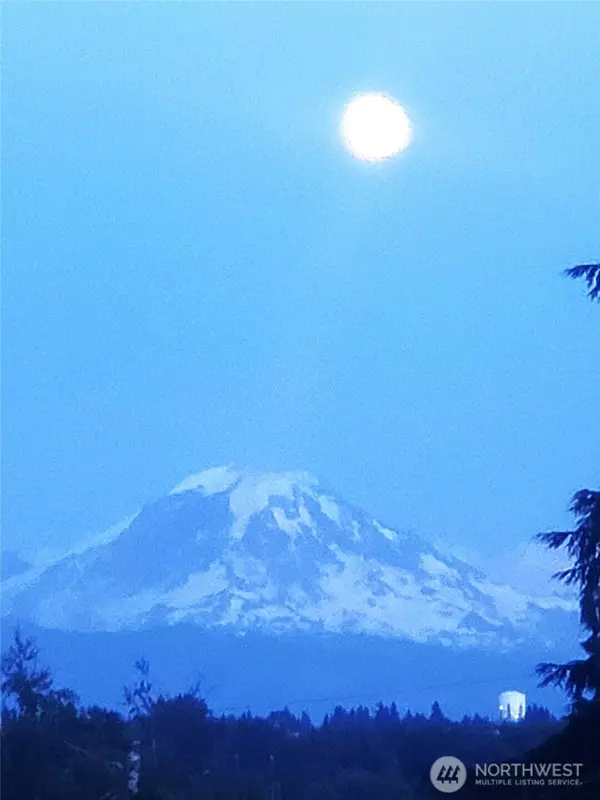 Des Moines, WA 98198,20204 9th AVE S