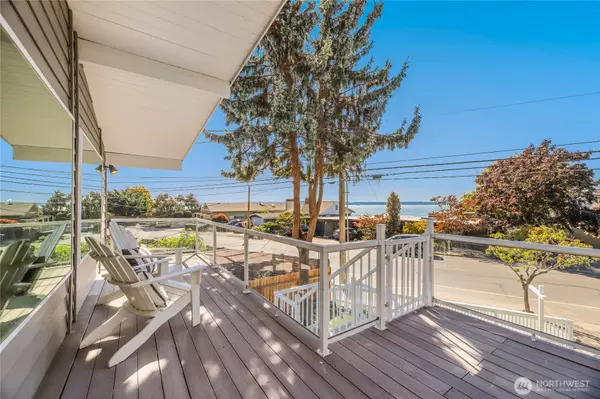 Seattle, WA 98116,4878 Beach DR SW