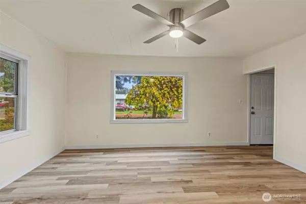 Castle Rock, WA 98611,741 5th AVE SW