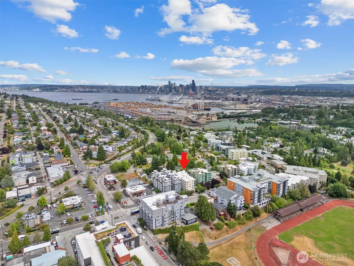 Seattle, WA 98126,3256 SW Avalon WAY #301