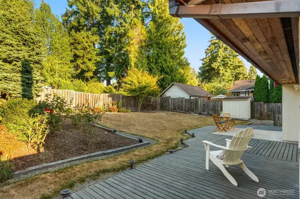 11516 Bartlett AVE NE, Seattle, WA 98125