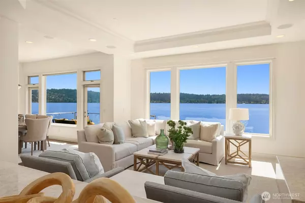 Bellevue, WA 98008,830 W Lake Sammamish Pkwy NE