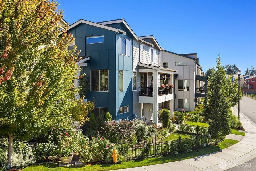 9714 11th AVE SW, Seattle, WA 98106