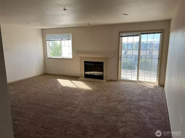 Renton, WA 98056,1160 Monroe AVE NE #D3