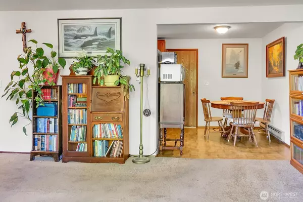 Lake Stevens, WA 98258,10127 5th PL SE