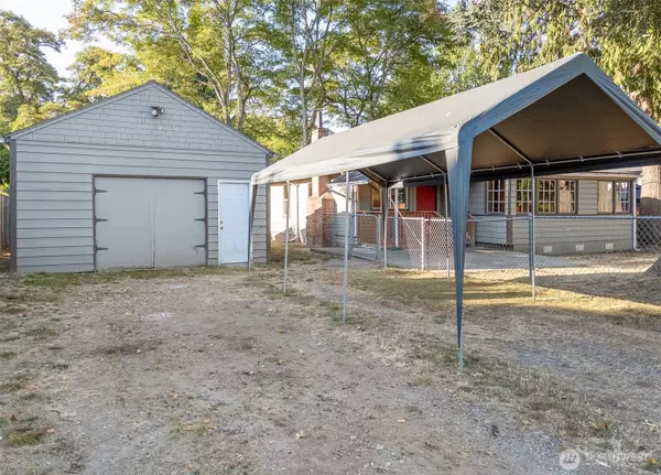 Burien, WA 98166,1617 SW 149th ST