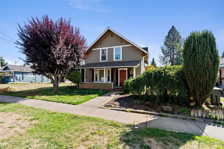 1118 Thompson ST, Sumner, WA 98390