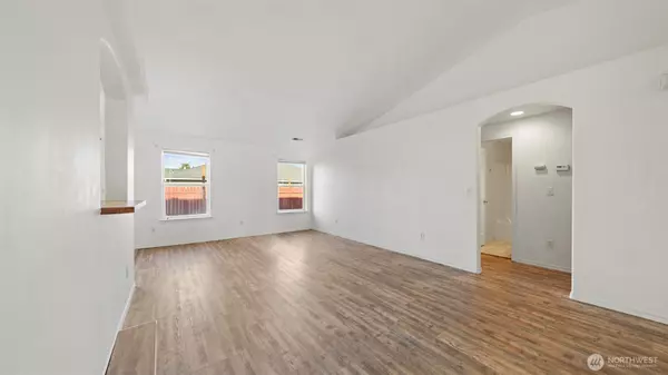 College Place, WA 99324,247 NW Laurella Ln