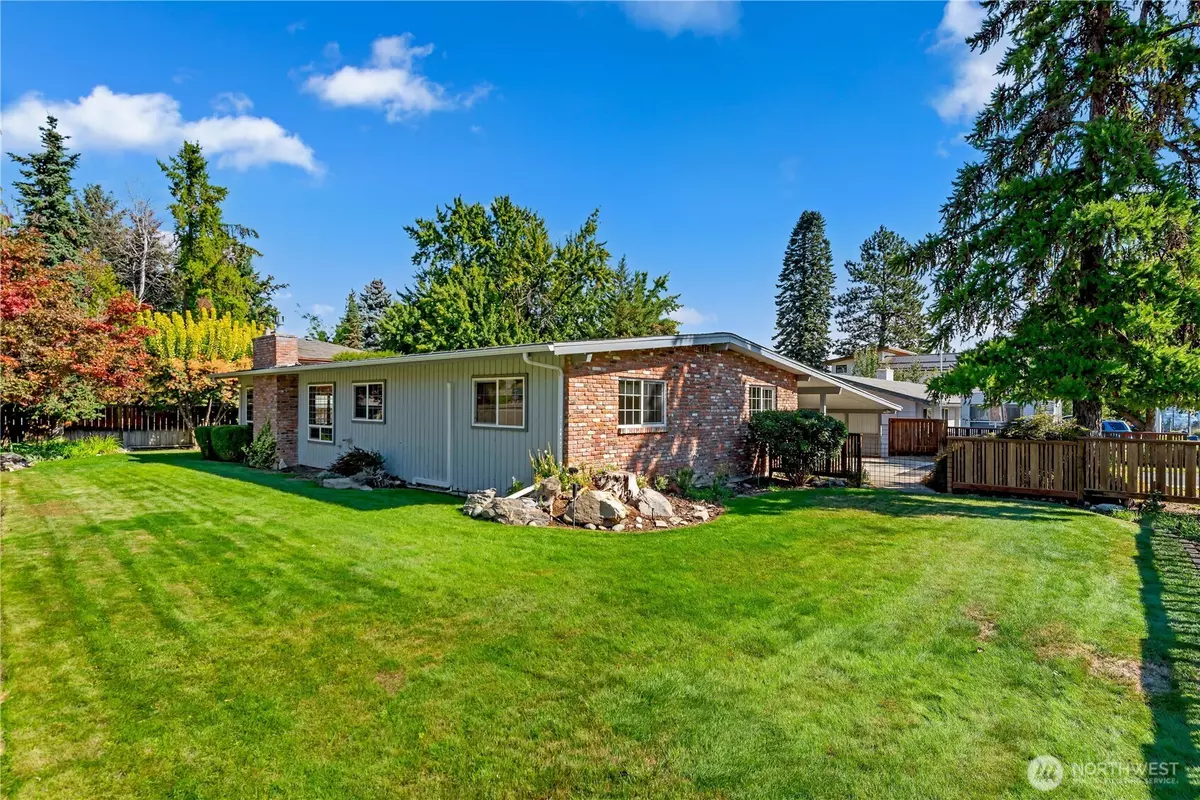 Wenatchee, WA 98801,2308 5th ST