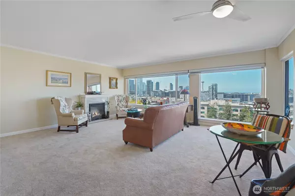 Seattle, WA 98102,308 E Republican ST #214