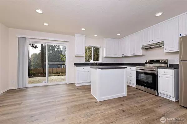 Shelton, WA 98584,470 E Wood LN