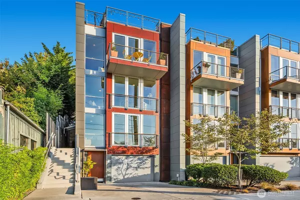 Seattle, WA 98102,2840 Fairview AVE E
