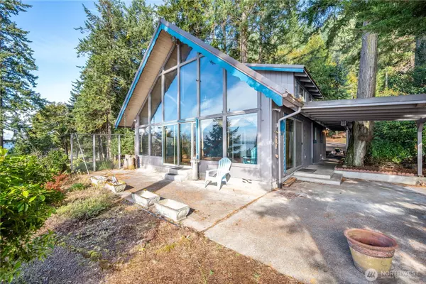 Cathlamet, WA 98612,10 W Cape Horn RD