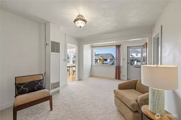 Tacoma, WA 98408,5241 S M ST #1-2