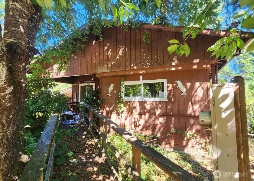 90 E Balbriggan RD, Shelton, WA 98584