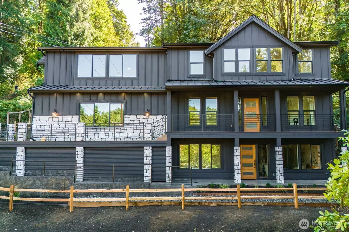 Kirkland, WA 98033,10661 Forbes Creek DR