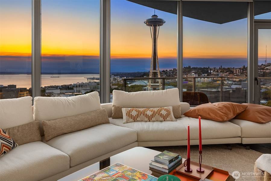 2510 6th AVE #2108, Seattle, WA 98121