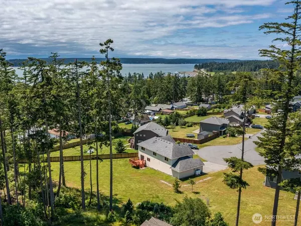 Oak Harbor, WA 98277,930 Cove View CIR