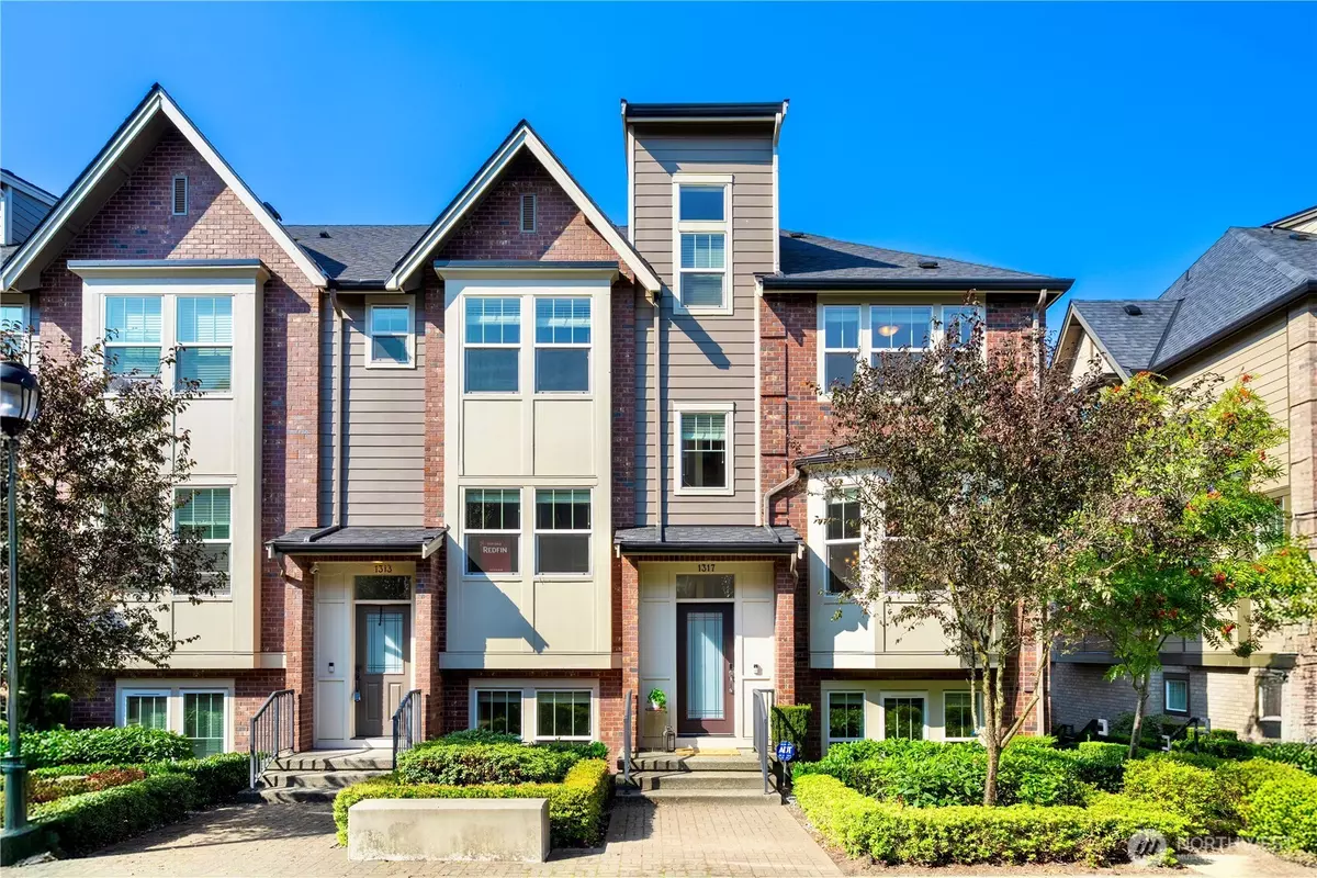 Issaquah, WA 98029,1317 Brooklyn Walk NE #18