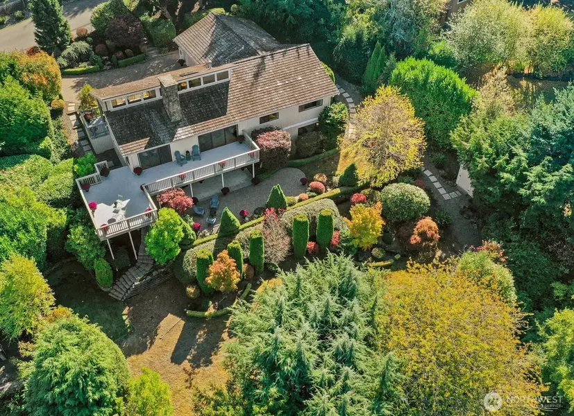 5015 145th PL SE, Bellevue, WA 98006