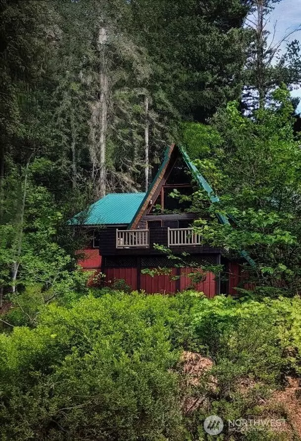 Lake Wenatchee, WA 98826,3025 Memory LN