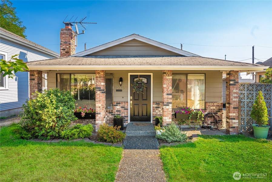 2323 Oakes AVE, Everett, WA 98201