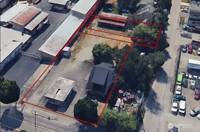 Puyallup, WA 98372,1210 E Main