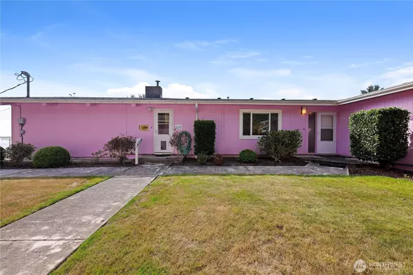 Ilwaco, WA 98624,193 Robert Gray DR SW