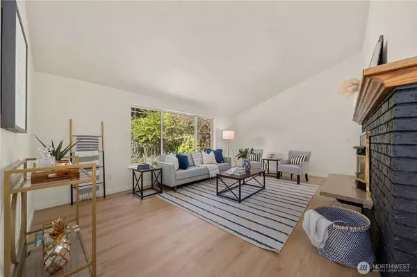 Puyallup, WA 98374,14821 110th AVE E