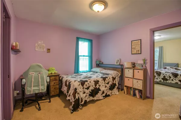 Aberdeen, WA 98520,4625 Wishkah RD