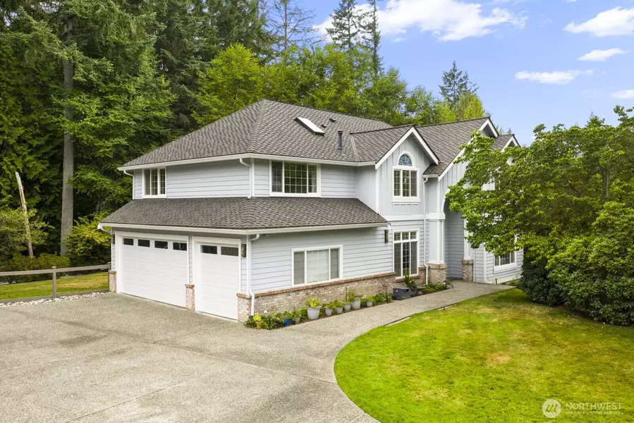 13513 227th AVE NE, Woodinville, WA 98077