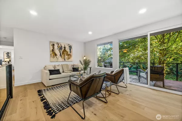 Woodinville, WA 98072,15909 175th AVE NE