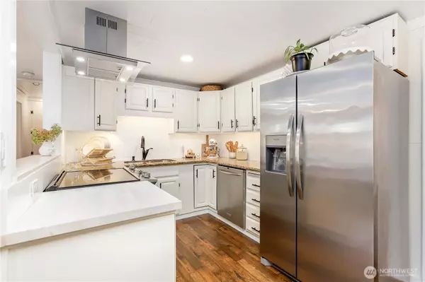 Mountlake Terrace, WA 98043,23801 54th AVE W