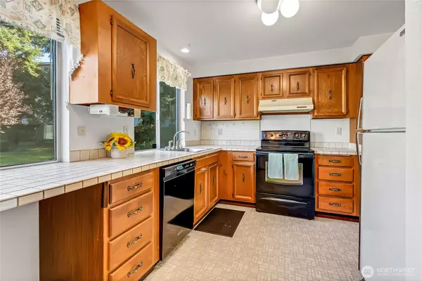 Lakewood, WA 98498,8636 Onyx DR SW #C