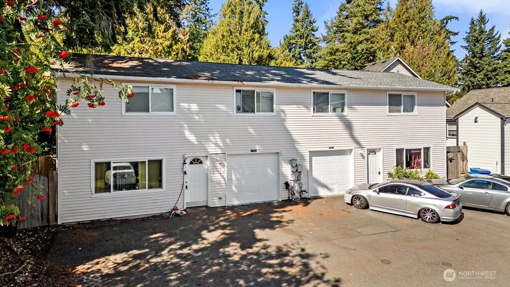 19821 Whitman PL N, Shoreline, WA 98133